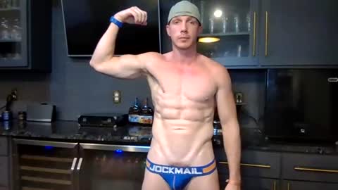 Snapshot of parkerflexes chatting on 06/30/26, 01:12 Parker online show from 06/30/26, 01:12