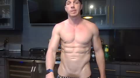 Snapshot of parkerflexes chatting on 07/13/26, 01:03 Parker online show from 07/13/26, 01:03