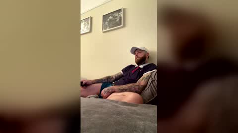 parkertom525 online show from 05/22/26, 04:45