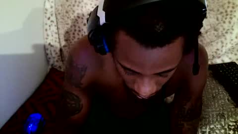 Snapshot of parlaytellio chatting on 12/10/24, 02:59 Parlay Tellio online show from 12/10/24, 02:59