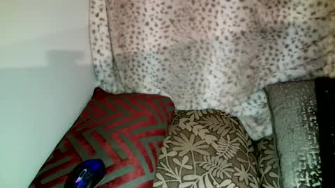 Snapshot of parlaytellio chatting on 12/10/24, 07:11 Parlay Tellio online show from 12/10/24, 07:11