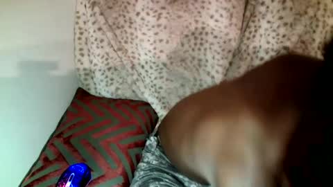 Snapshot of parlaytellio chatting on 12/30/24, 11:49 Parlay Tellio online show from 12/30/24, 11:49