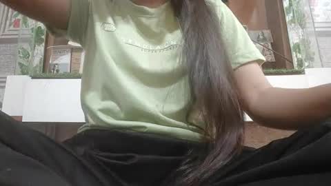 parneetu_642 online show from 06/16/26, 11:35
