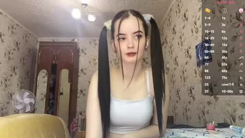 Snapshot of partheniamachle chatting on 05/30/26, 08:00 Milana online show from 05/30/26, 08:00