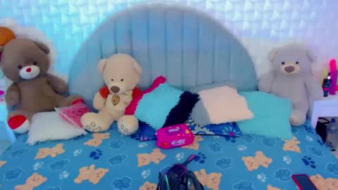 Snapshot of party_duo_trans chatting on 02/05/25, 04:14 sara y cata online show from 02/05/25, 04:14