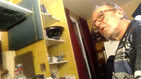 pascal88881 online show from 12/06/24, 07:01