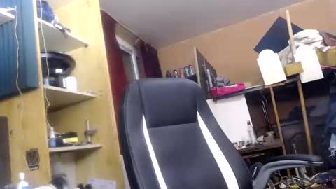 pascal88881 online show from 12/08/24, 06:17