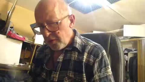 pascal88881 online show from 12/23/24, 08:47