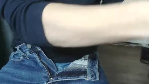 Snapshot of pasexhibe chatting on 02/18/26, 12:06 pasexhibe online show from 02/18/26, 12:06