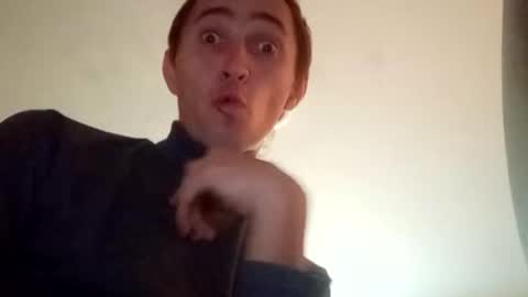 Snapshot of pashawolkov26 chatting on 11/12/25, 08:37 pashawolkov26 online show from 11/12/25, 08:37