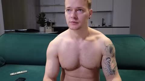 Pashka online show from 10/24/25, 06:54