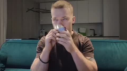 Pashka online show from 03/19/26, 06:50