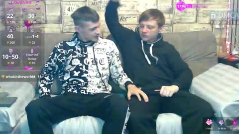 Max tall dark-haired guy with tattoos and Phil blond-haired online show from 03/17/26, 03:33