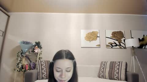 Bella online show from 09/15/25, 04:12