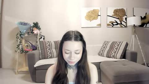 Bella online show from 09/20/25, 03:29