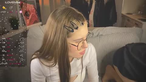 Snapshot of passiondesire_ chatting on 02/14/25, 11:20 Zoe online show from 02/14/25, 11:20