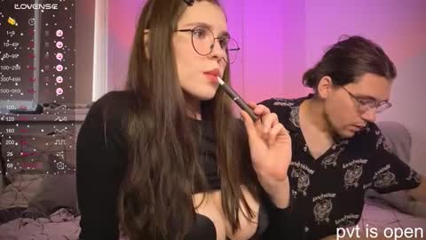 Snapshot of passiondesire_ chatting on 10/08/25, 08:34 Zoe online show from 10/08/25, 08:34