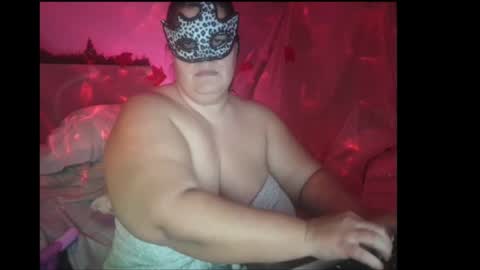 Snapshot of passionduo4 chatting on 12/23/24, 10:12 PassionDuo4 online show from 12/23/24, 10:12