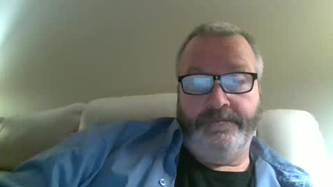 passporttraveler1 online show from 11/05/25, 01:16