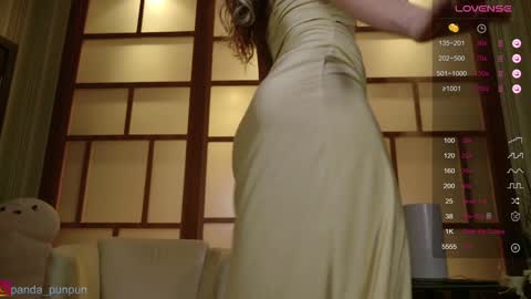  off - Tuesday and wednesdayfriday online show from 01/08/25, 02:14