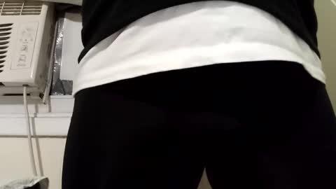 Snapshot of pato0008 chatting on 12/15/24, 09:35 JD online show from 12/15/24, 09:35