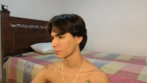 patri_ck_villa online show from 09/22/25, 10:56