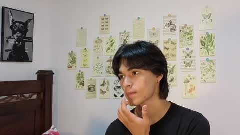 patri_ck_villa online show from 04/15/26, 10:43