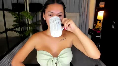 Snapshot of patricia_miller08 chatting on 05/23/26, 03:01 patricia_miller08 online show from 05/23/26, 03:01