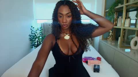 Snapshot of patricia_rosse21 chatting on 02/06/26, 12:08 Patricia Rossi online show from 02/06/26, 12:08