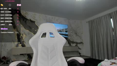 Patricia online show from 05/15/26, 11:12