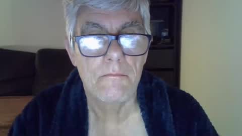 patrick5275 online show from 02/18/25, 05:53