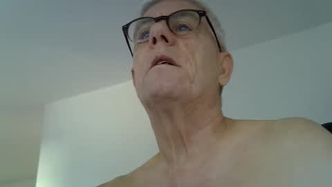 patrick5275 online show from 09/29/25, 07:02