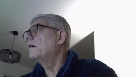 patrick5275 online show from 12/01/25, 06:07