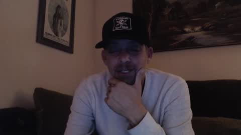 Snapshot of patrickbond007 chatting on 11/10/25, 01:37 patrickbond007 online show from 11/10/25, 01:37