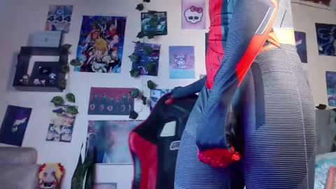 Snapshot of patrickvans chatting on 02/27/25, 10:04 Patrick online show from 02/27/25, 10:04