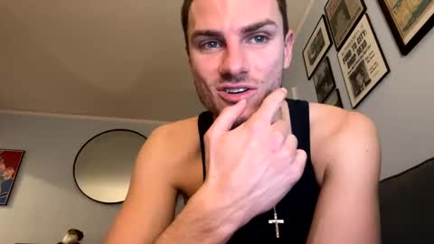 Snapshot of pattyb_ chatting on 12/31/24, 02:08 Patty B online show from 12/31/24, 02:08