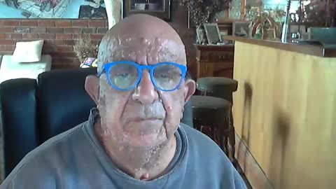 Snapshot of patvac chatting on 04/23/26, 12:12 patvac online show from 04/23/26, 12:12
