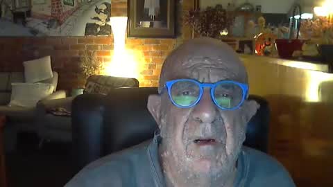 Snapshot of patvac chatting on 04/25/26, 03:09 patvac online show from 04/25/26, 03:09