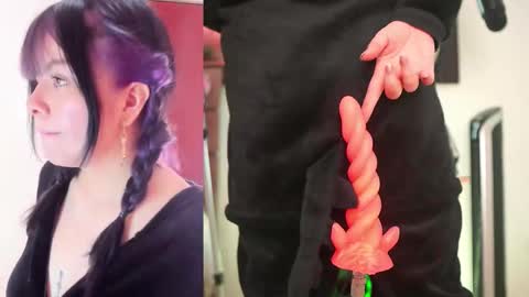 Paula online show from 12/14/25, 07:40