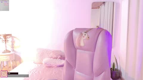 Sofa online show from 03/30/26, 09:27