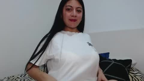 pau cute online show from 04/17/26, 09:29