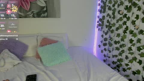 Snapshot of pau_delima__ chatting on 12/31/24, 03:55 paulina online show from 12/31/24, 03:55
