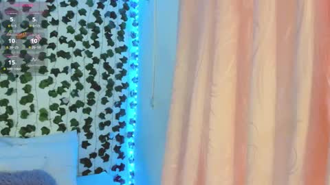Snapshot of pau_delima__ chatting on 10/12/25, 02:27 paulina online show from 10/12/25, 02:27