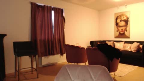 paulina online show from 09/12/25, 06:08