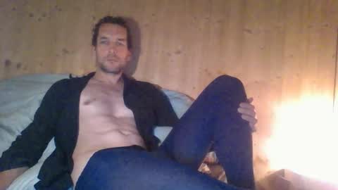 paueriwan online show from 12/18/25, 08:31