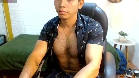 paul_cros online show from 05/21/26, 11:28