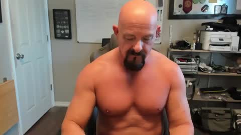 Snapshot of paul_hstrm chatting on 11/11/25, 06:52 Justeffingaround online show from 11/11/25, 06:52