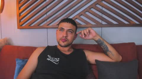 Paul Rivera online show from 01/14/25, 02:40