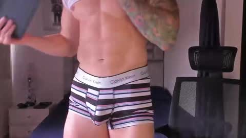 PAUL ROGER online show from 09/29/25, 04:56