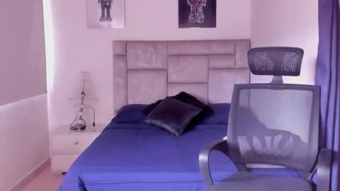 PAUL ROGER online show from 11/06/25, 02:07